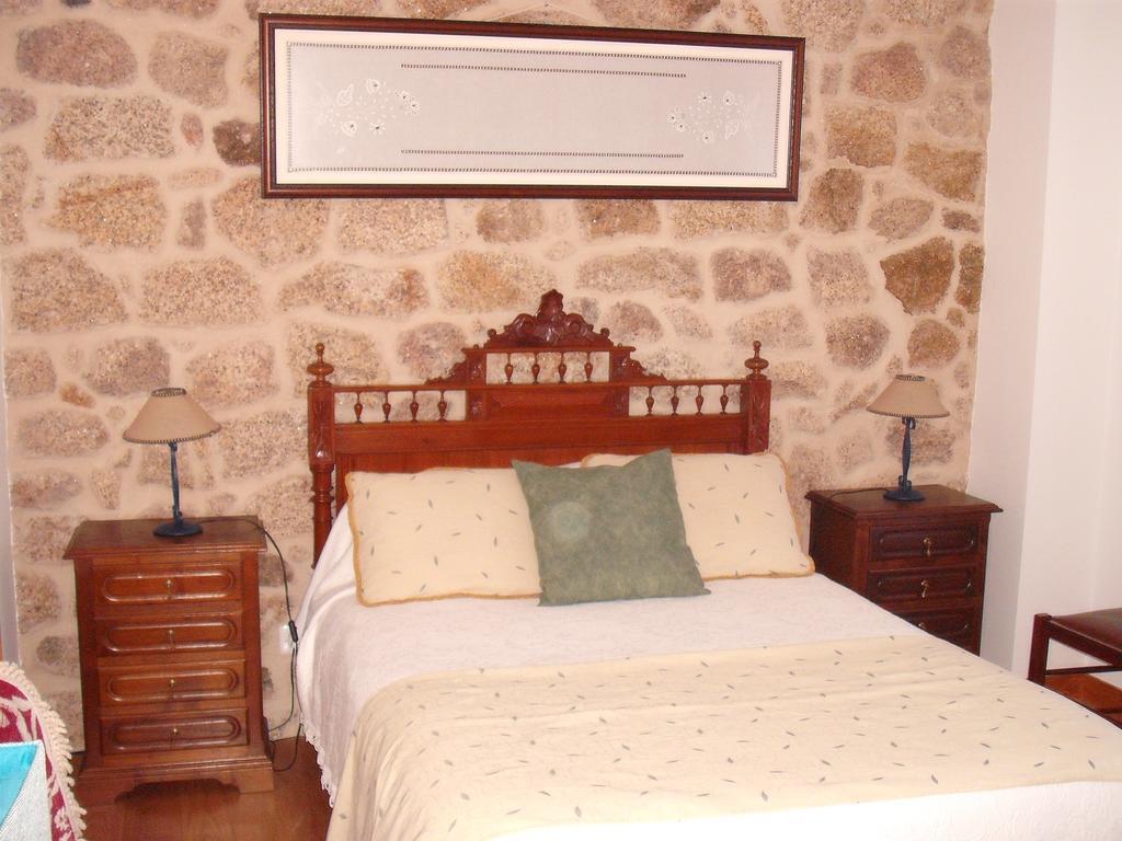 Casa Pires Mateus Pensionat Monsanto Rum bild